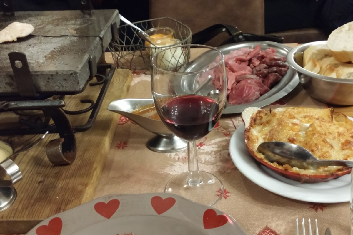 La Corniche Restaurant, Val d'Isere style of cuisine