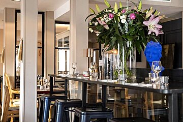 Le Cirque Restaurant, Cannes interior