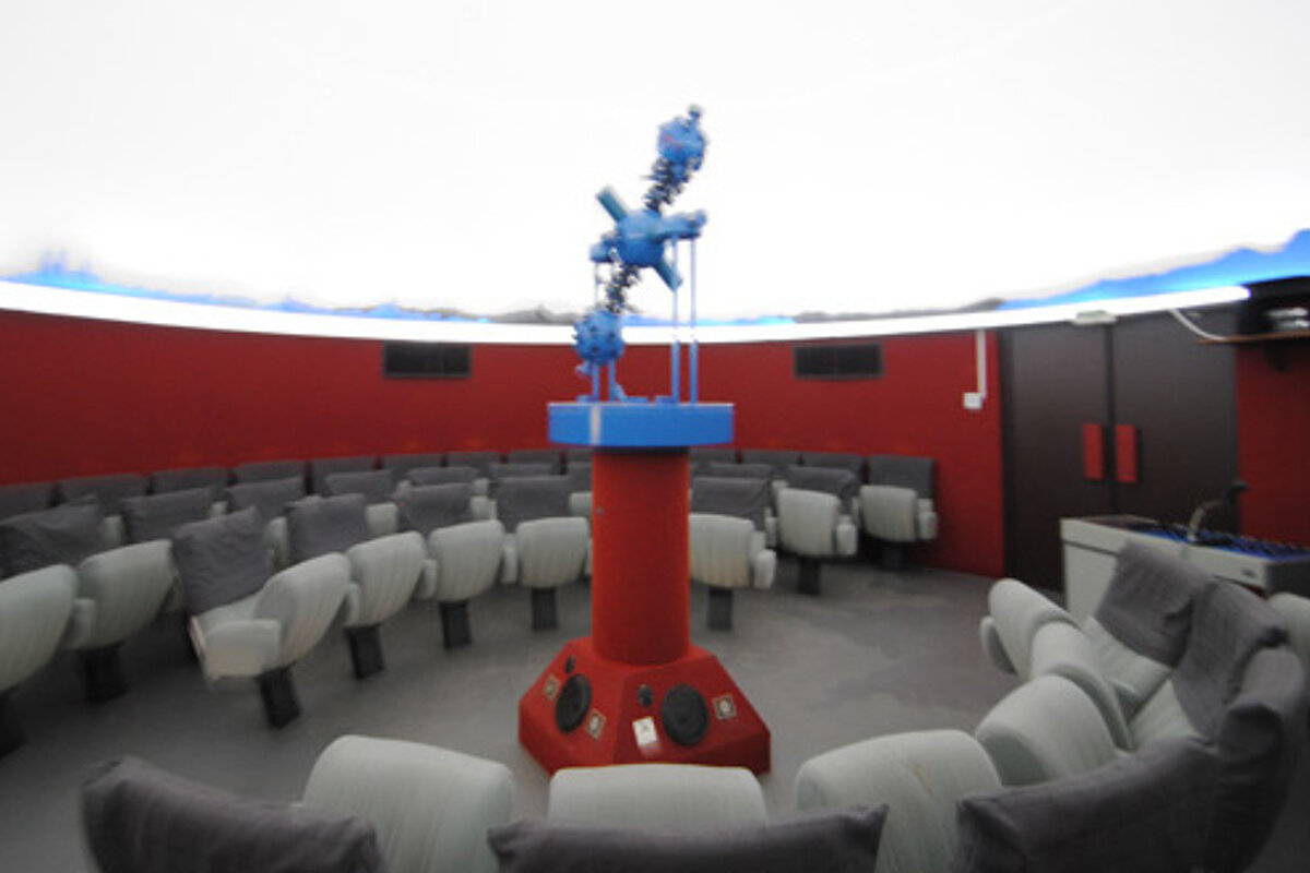 Planetarium, Nimes