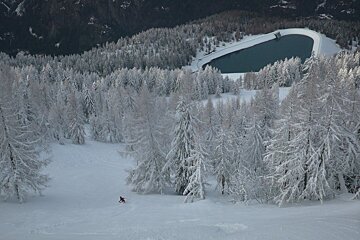 Skiing across borders in Chamonix & Courmayeur