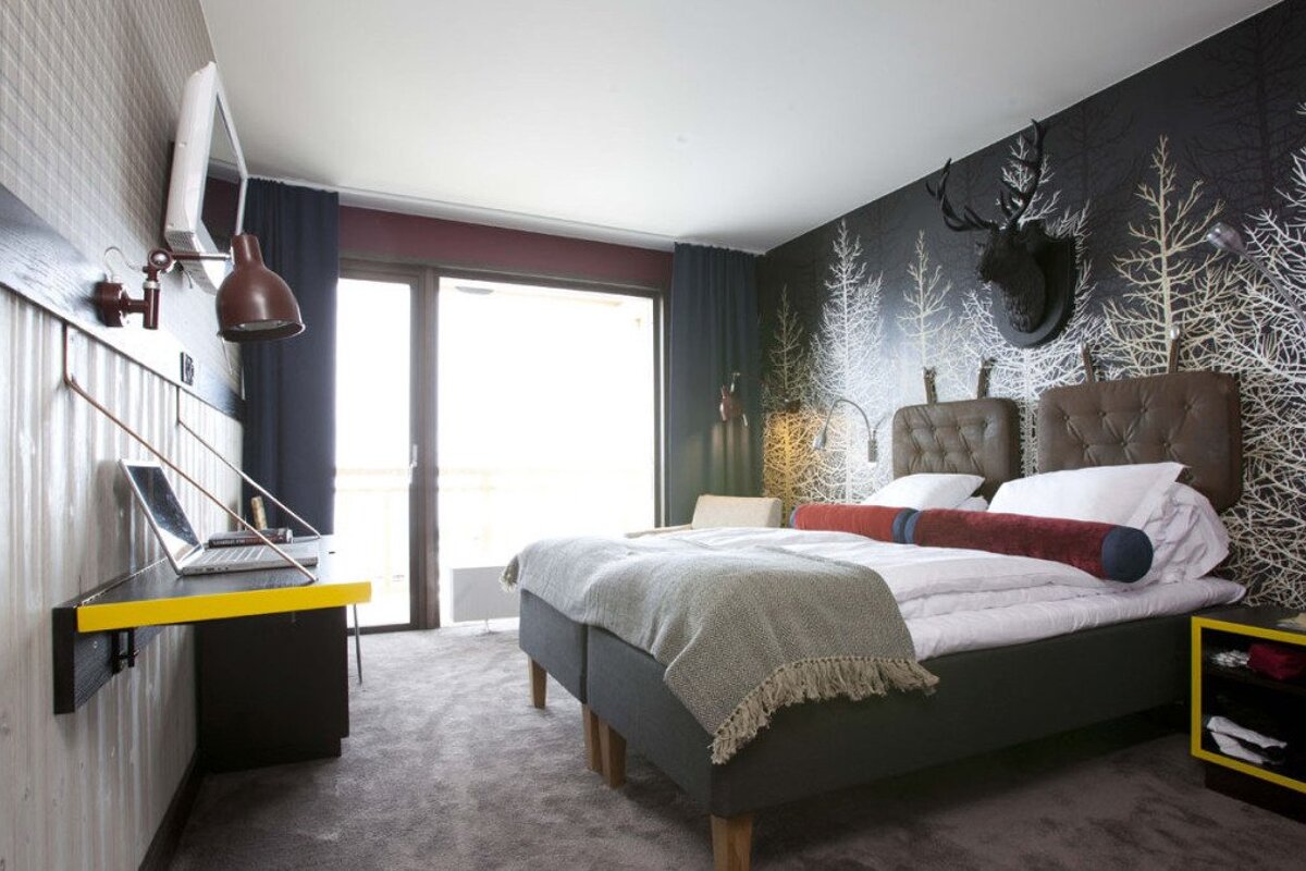 Top Hotels in Val Thorens for any budget double bedroom