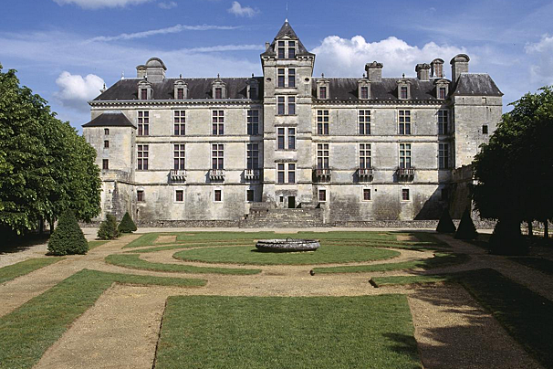 Front of Chateau Cadillac near Bordeaux