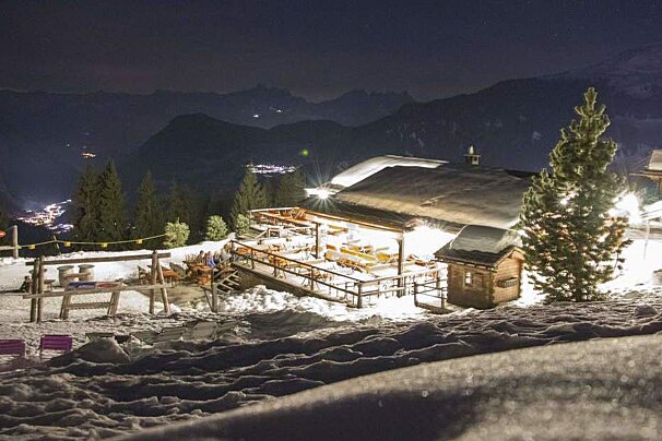 Chez Dany Restaurant, Verbier exterior