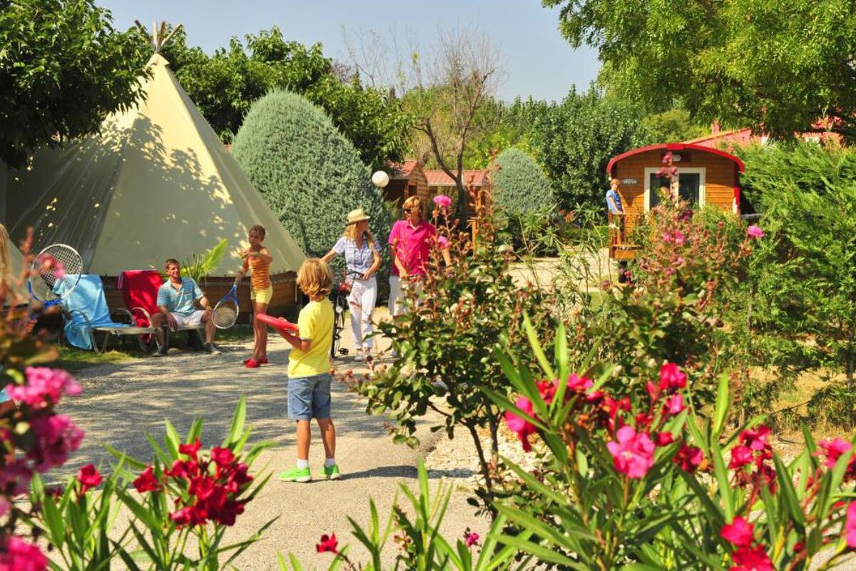 Domaine Le Sagittaire Campsite, Vinsobres Nr Nyons