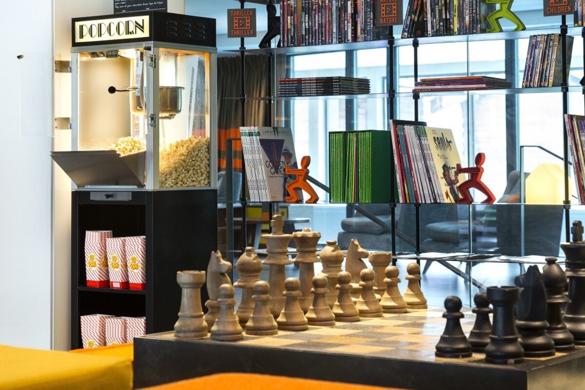 L'Heliopic Sweet & Spa Hotel, Chamonix lounge room