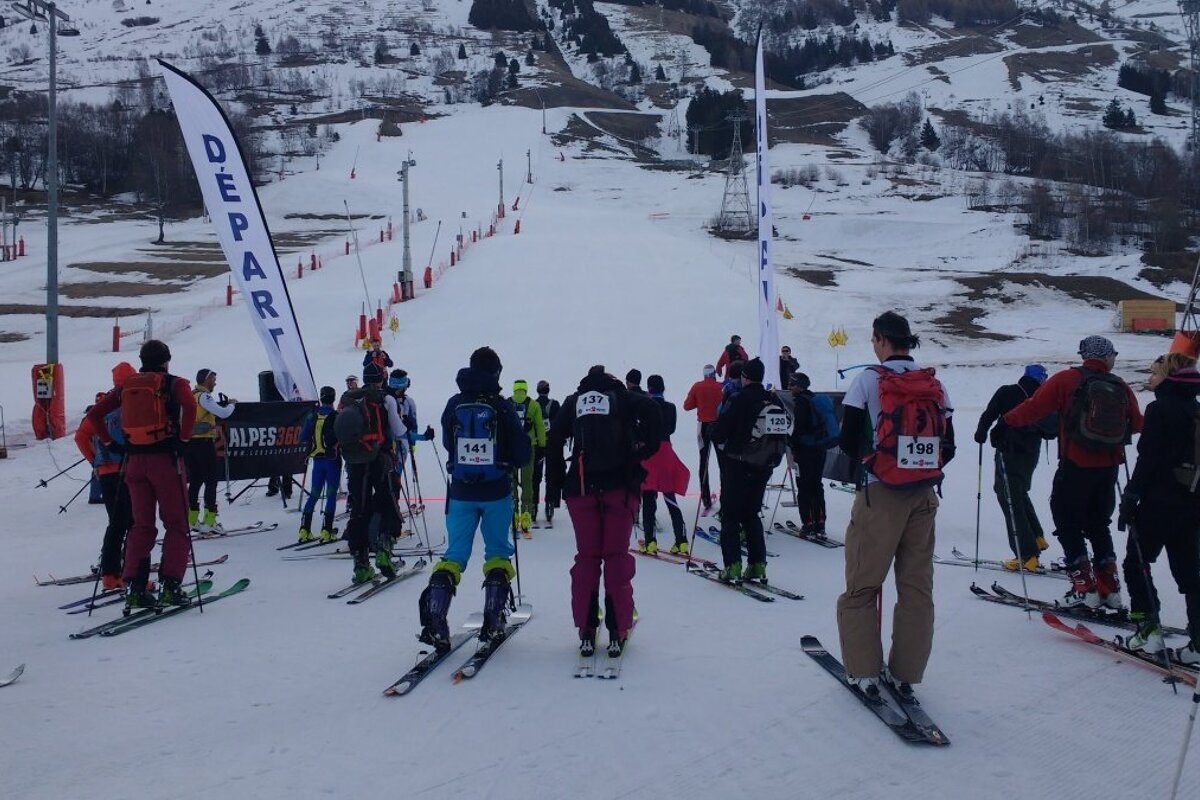 ski tourers ready at the start line