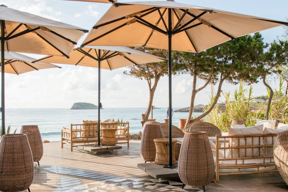 Aiyanna Restaurant, Cala Nova restaurant terrasse