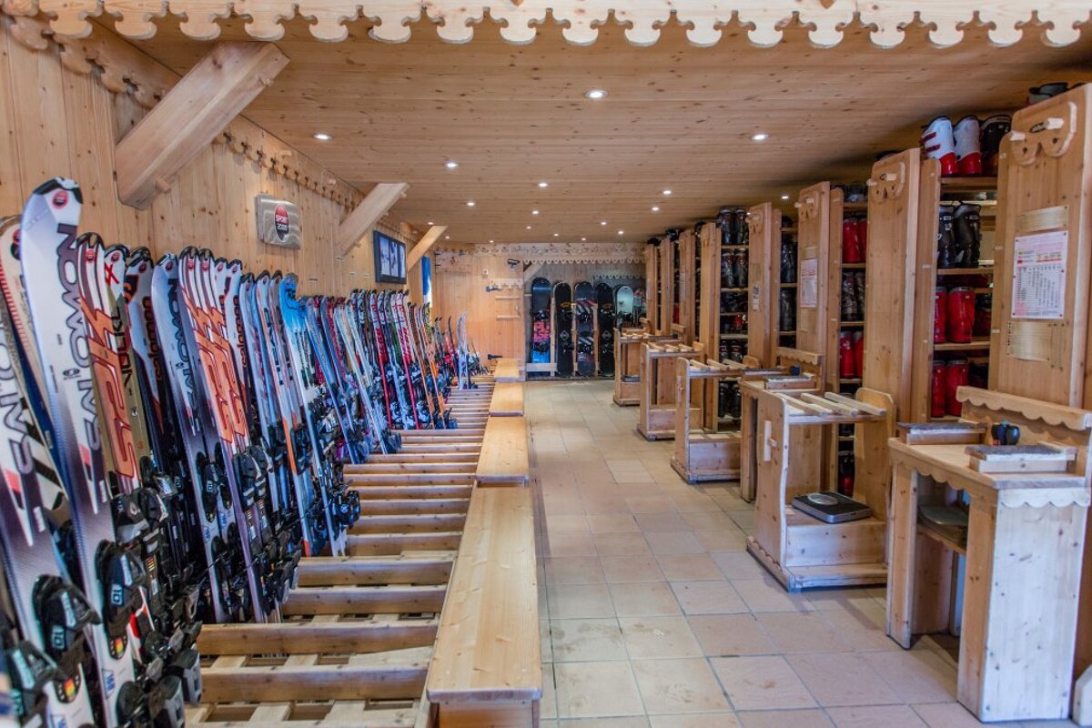 Sport 2000 - Planards Ski Hire, Chamonix - Centre