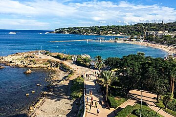 International arrivals on the rise in 