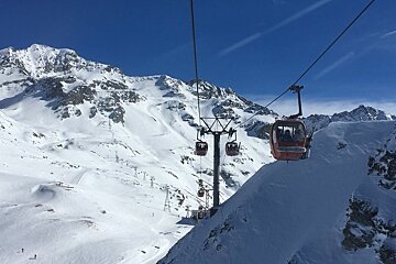 ski lift in la plagne