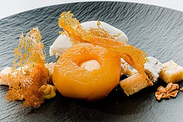 dessert at Es Castell restaurant