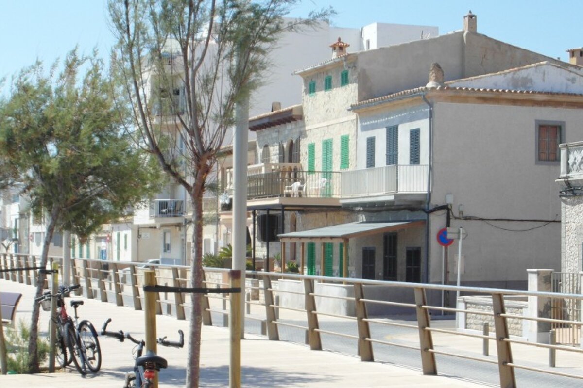some houses along the coast road in Mallorca
