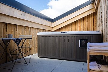 Hermine Blanc Chalet, Montchavin / Les Coches terrace
