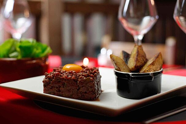 Le Grenier Restaurant, Argentiere interior