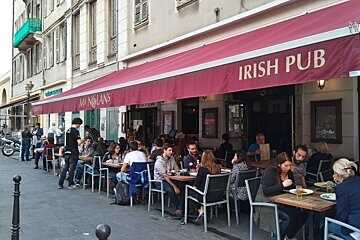 Ma Nolans, Vieux Nice exterior