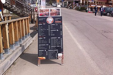 Mere Michel cafe review exterior