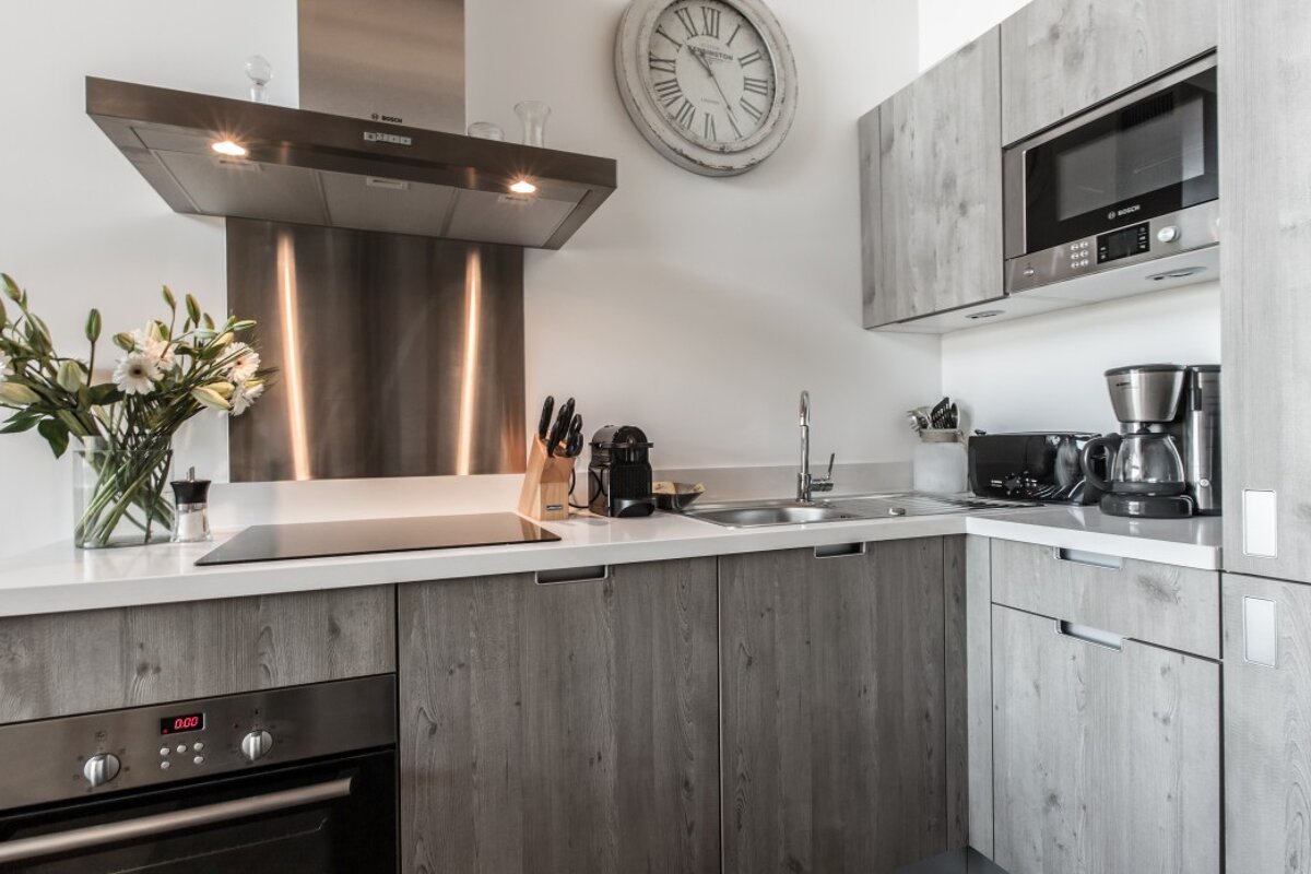 Aspen Lodge A32 Apartment, Courchevel Moriond 1650 kitchen