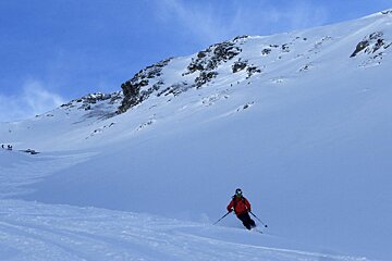 Cold but brilliant skiing, Val d'Isere - Centre