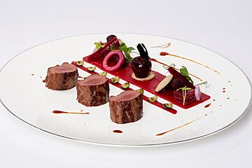 Le 1850 Be Organic Restaurant, Courchevel 1850 style of cuisine