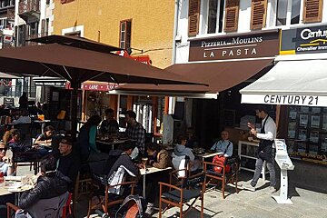 a new restaurnat in chamonix