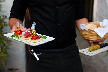 Can Berri Vell Restaurant, San Agustin style of cuisine