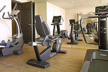Domaine de Manville Spa, Les Baux gym room