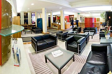 Royal Falcone Hotel, Monza lobby