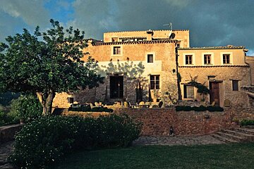Can Torna Finca Hotel, Esporles terrace