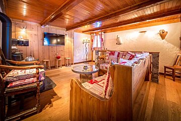 L'Ancetre Chalet, near Avoriaz lounge