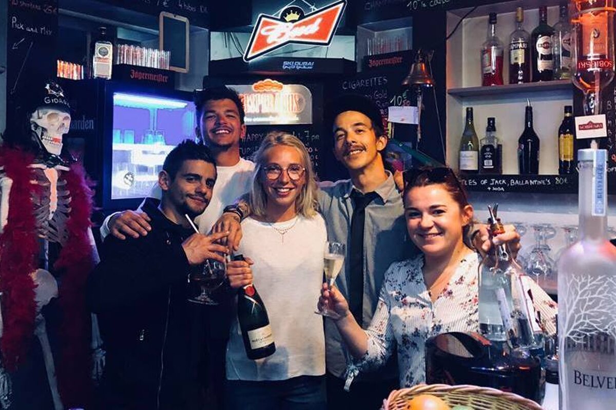 Monica's Pub - Plagne Soleil bar