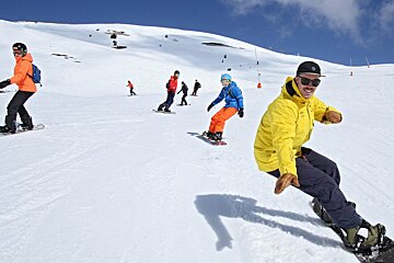 UCPA Holiday Centre, Plagne Centre snowboard lesson
