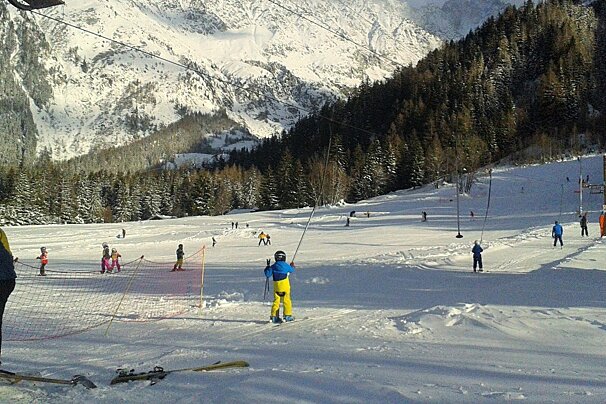 drag lift on small slope