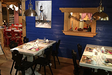 La Metairie Restaurant, Plagne Centre interior