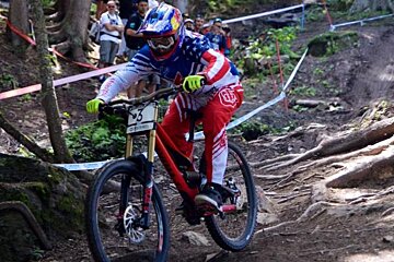 Aaron Gwin looking focused on the track