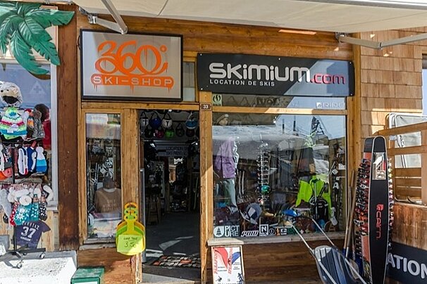 Skimium - Le 360 Ski Hire, Avoriaz exterior