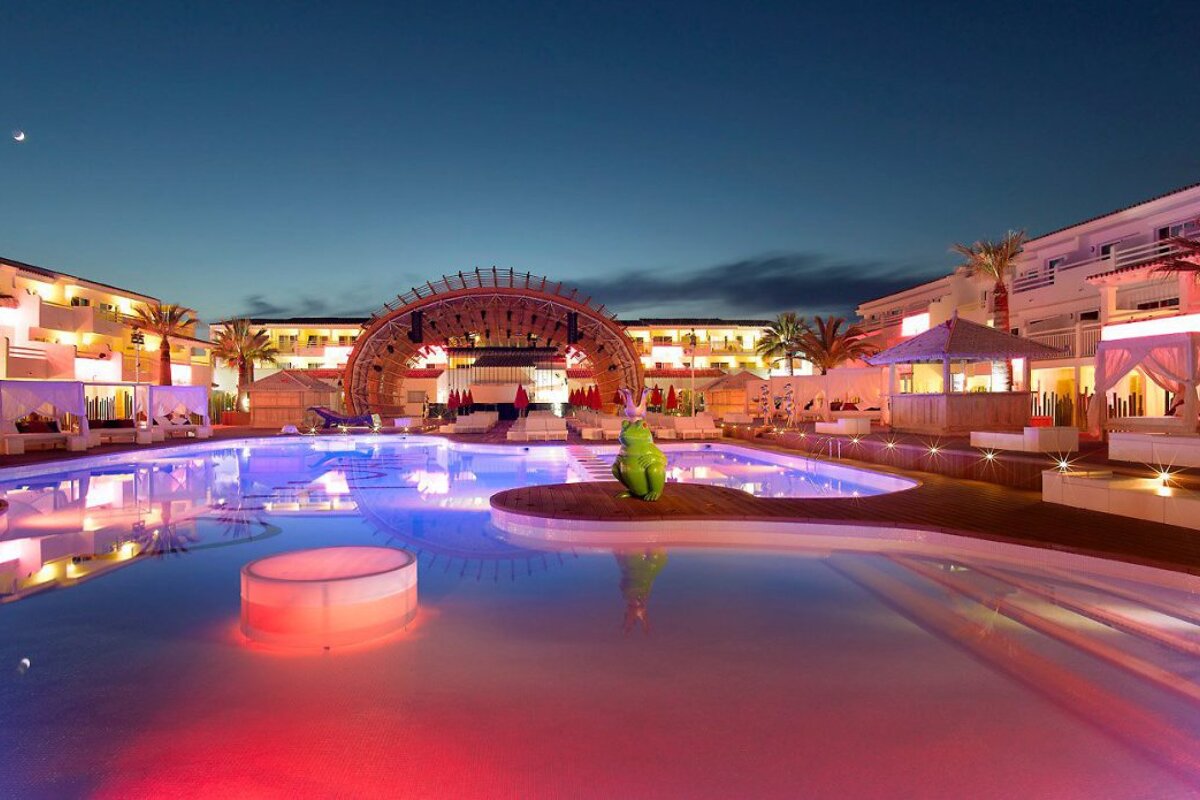 Ushuaia Nightclub, Playa d'en Bossa interior