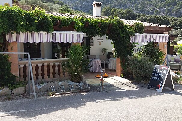 Café Ca’n Topa Soller Cycling
