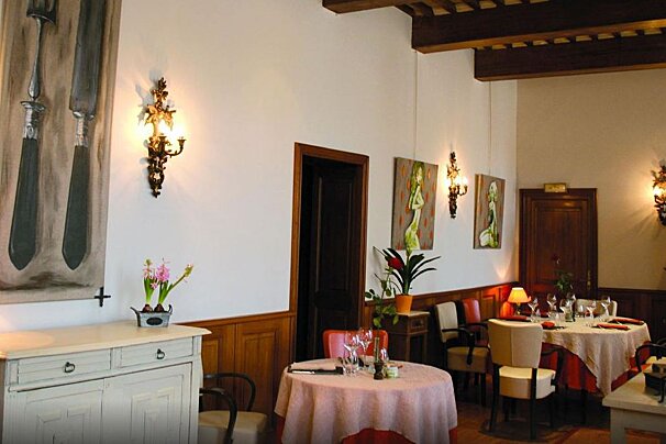 Le Parvis Restaurant, Orange interior