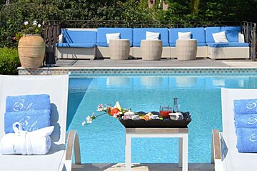 Les 3 Iles B&B, La Croix Valmer outdoor swimming pool