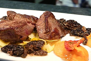 Chez Pepe Nicolas Restaurant, Belleville Valley style of cuisine