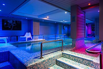 Le Morgane Deep Nature Spa, Chamonix pool