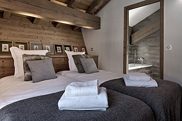 Victoire Chalet, Meribel Village double room