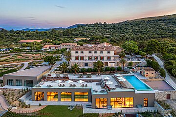 Carrossa Hotel Spa Villas, Arta