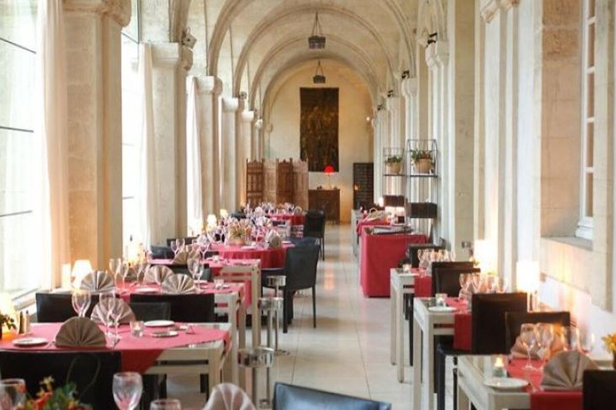 [itemref] restaurant