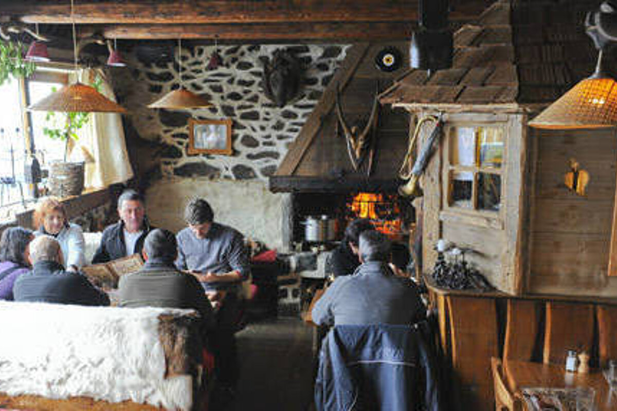 L'Oeil de Boeuf Restaurant, Courchevel Village interior