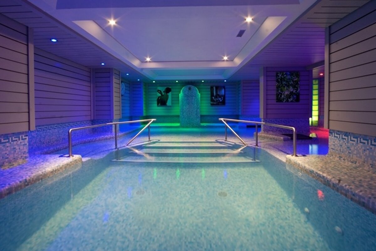 Le Morgane Hotel, Chamonix swimming pool