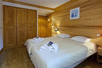 MarMau Chalet, La Tania twin bedroom