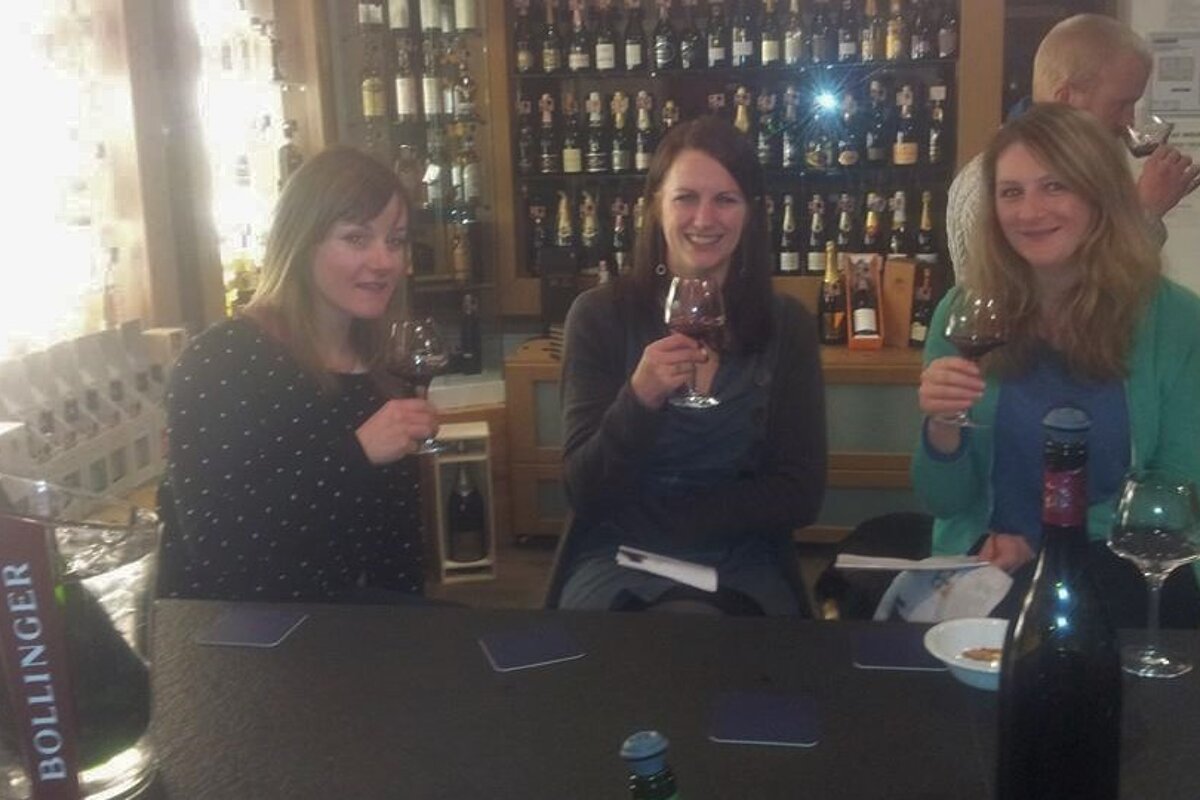 3 girls in a wine bar