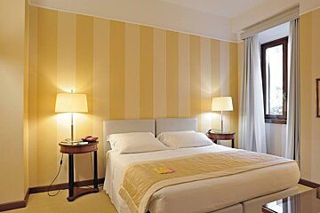 Grand Duca di York Hotel, Milan - Centre double bedroom