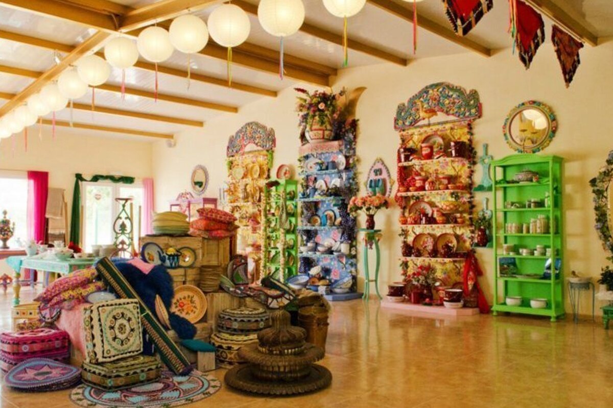 World Family Ibiza, San Juan shop interior